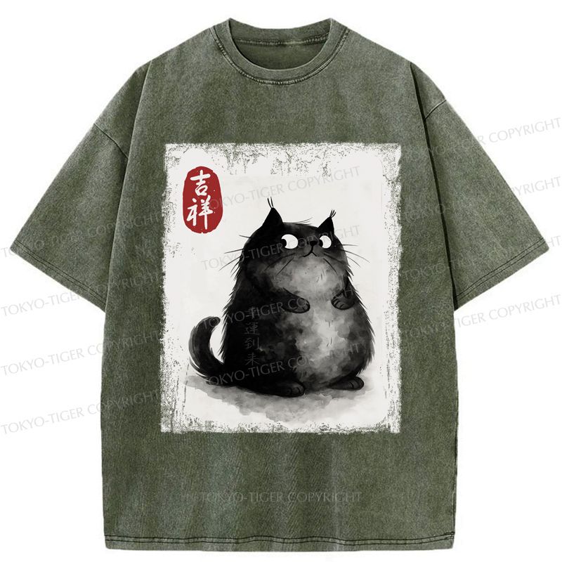 black cat t-shirt for streetwear