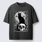 Kyoto-Lion Black Cat Sitting On The Skull Washed T-Shirt