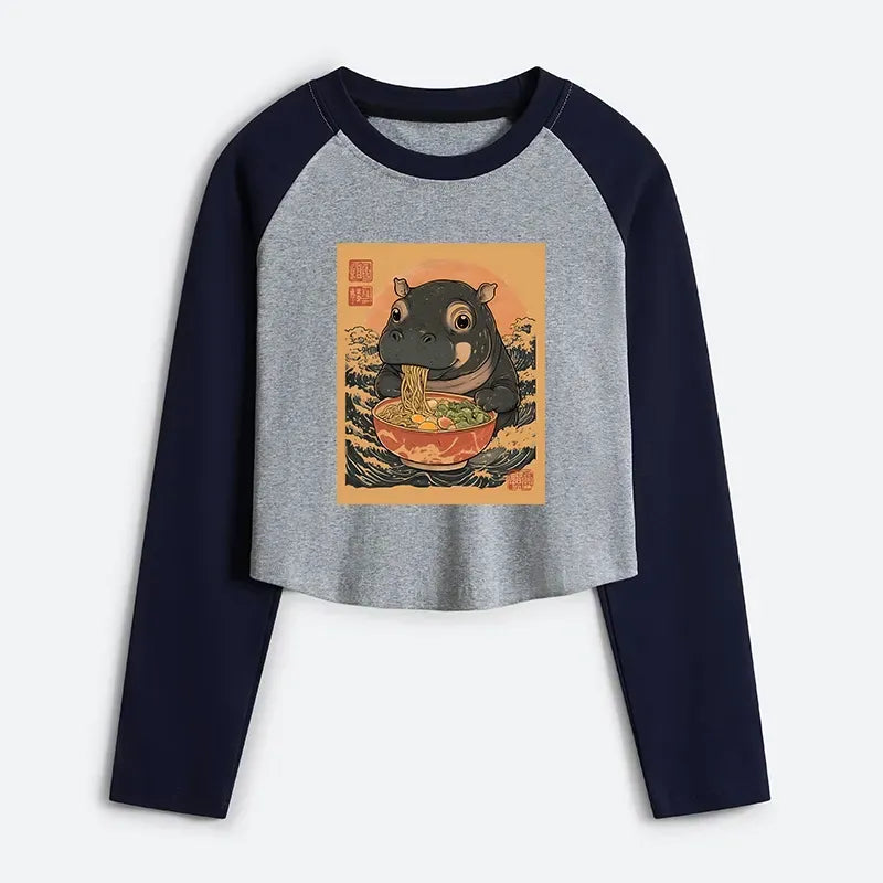 Trendy Women's Raglan T-Shirt for Summer