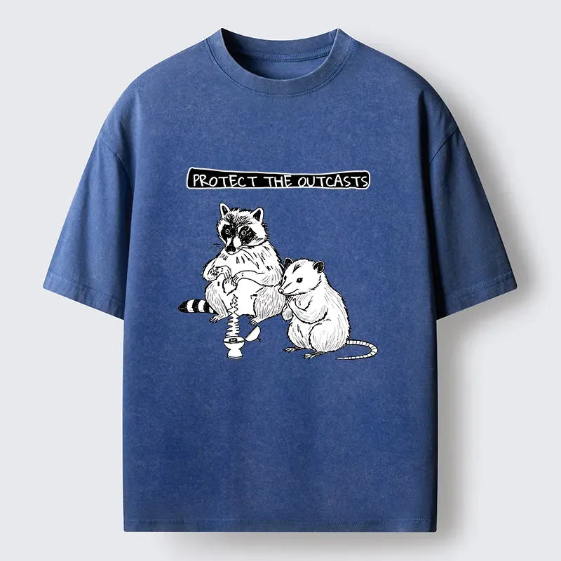 Washed raccoon possum t-shirt for summer