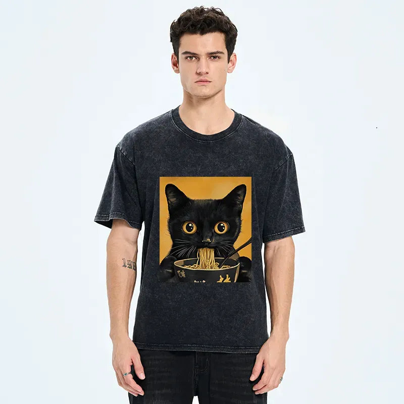 Japanese cat eating ramen t-shirt