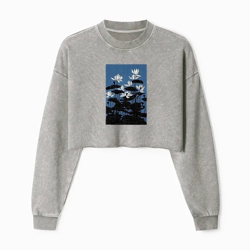 Kyoto-Lion Blue Lotus Japanese Art Washed Crop Sweatshirt