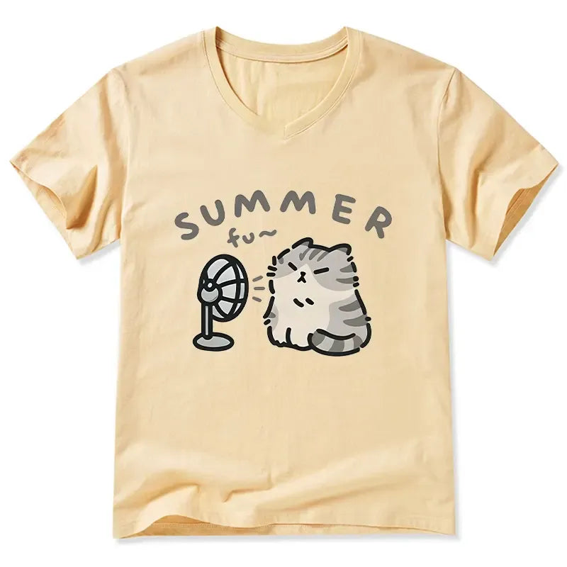 Kyoto-Lion Summer Cat Chills With A Fan V-Neck Classic T-Shirt