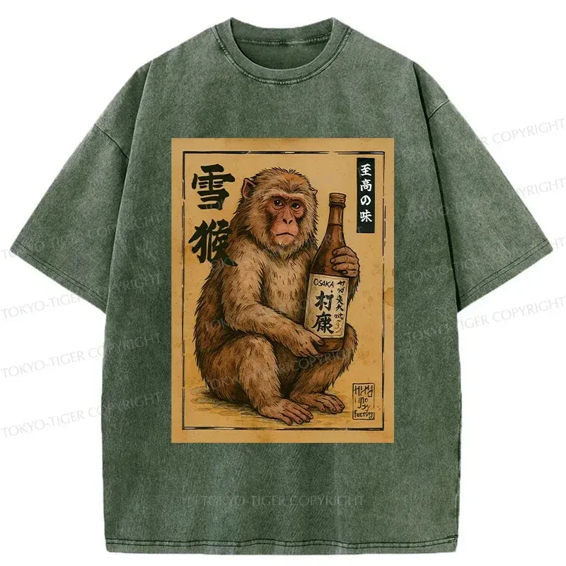 Kyoto-Lion Snow Monkey Hug Beer Washed T-Shirt
