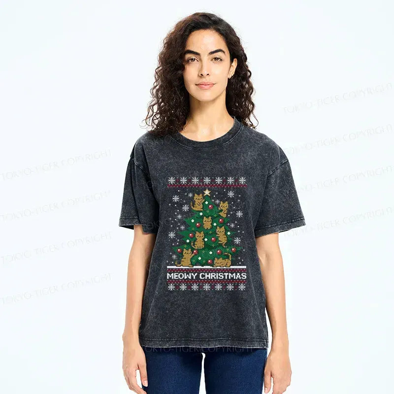 Japanese cat christmas tree t-shirt for gift