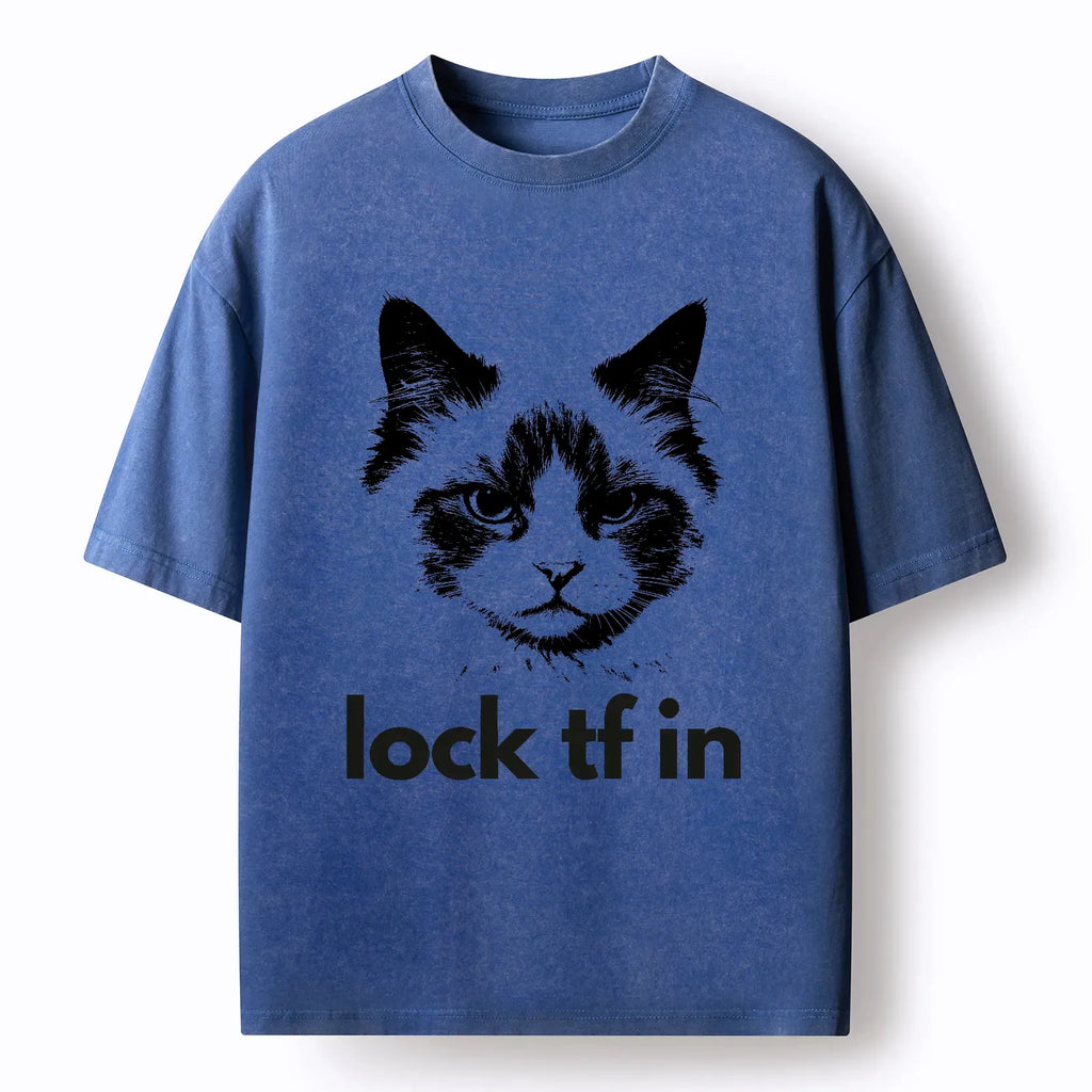 Japanese Vintage Cat T-Shirt for Streetwear