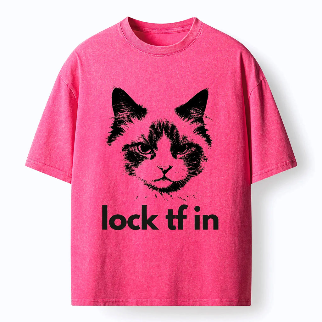 Japanese Vintage Cat T-Shirt for Streetwear