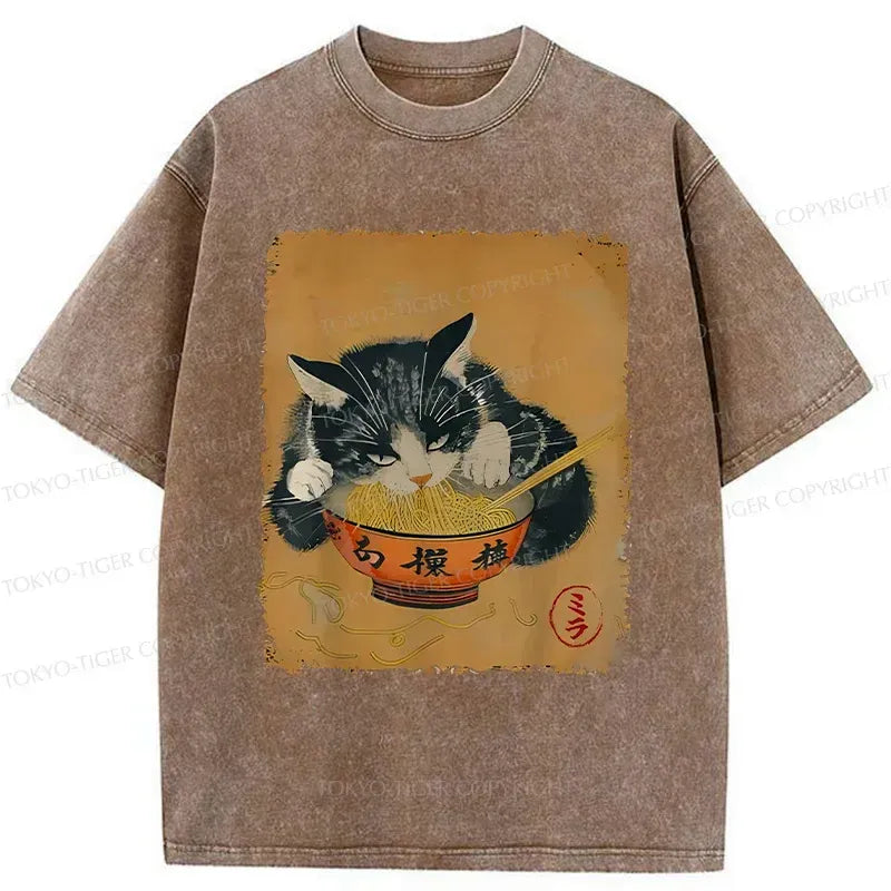 kyoto lion cat eating ramen tee for gift