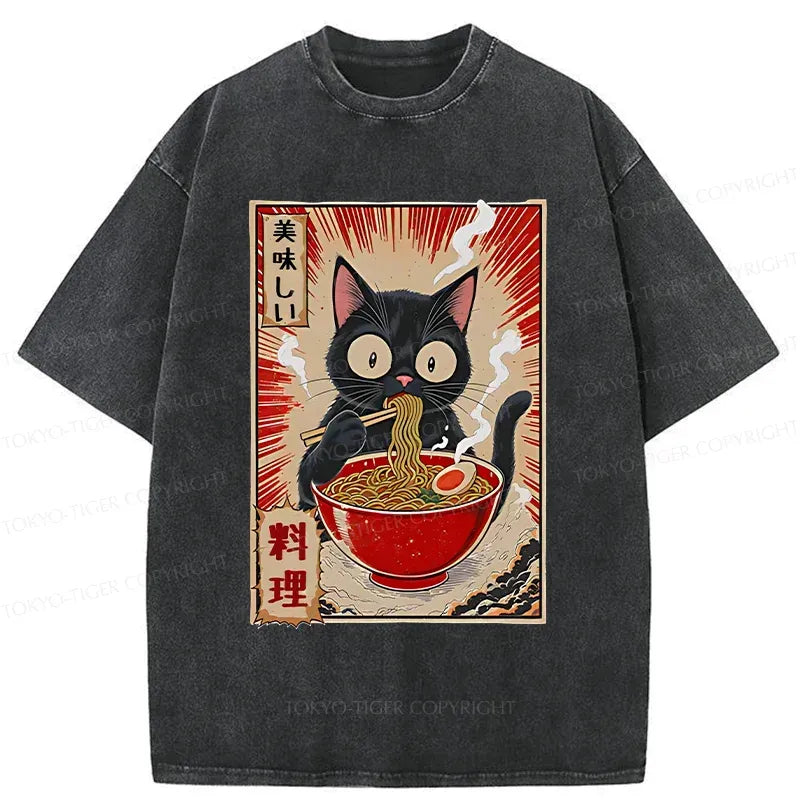 Kyoto-Lion Black Cat Eating Ramen Comic Washed T-Shirt