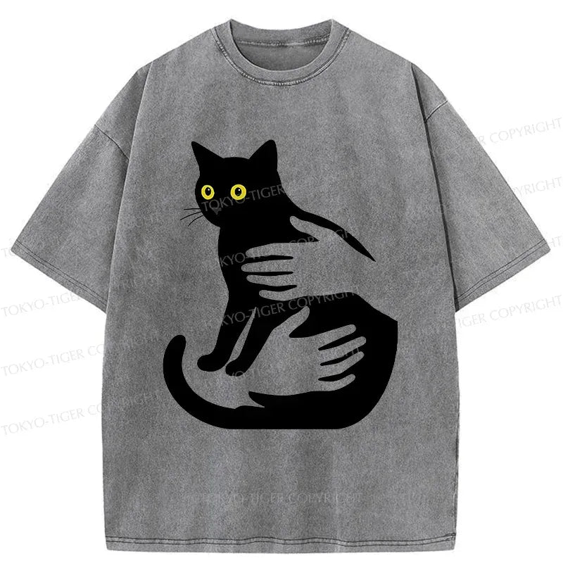 Kyoto-Lion Hug A Black Cat Washed T-Shirt