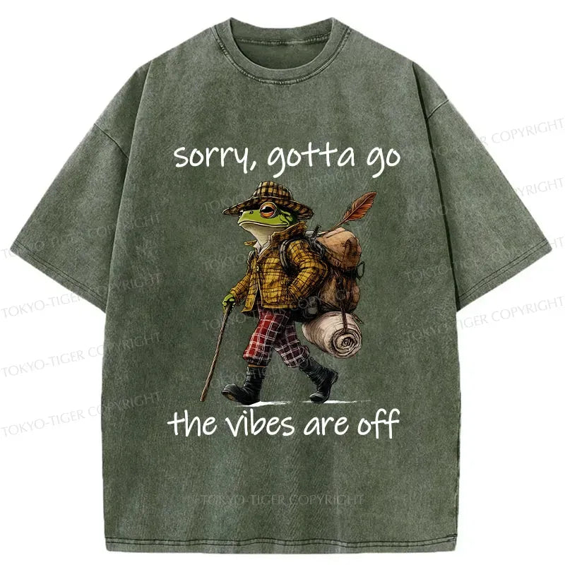 Kyoto-Lion Funny Frog Walks Away Washed T-Shirt