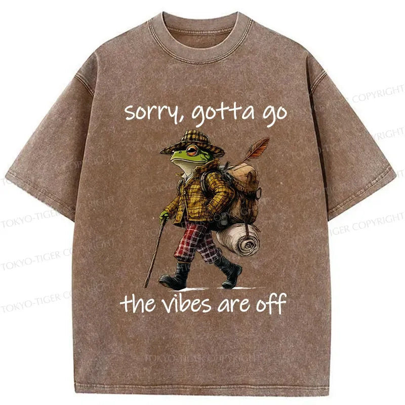 Kyoto-Lion Funny Frog Walks Away Washed T-Shirt