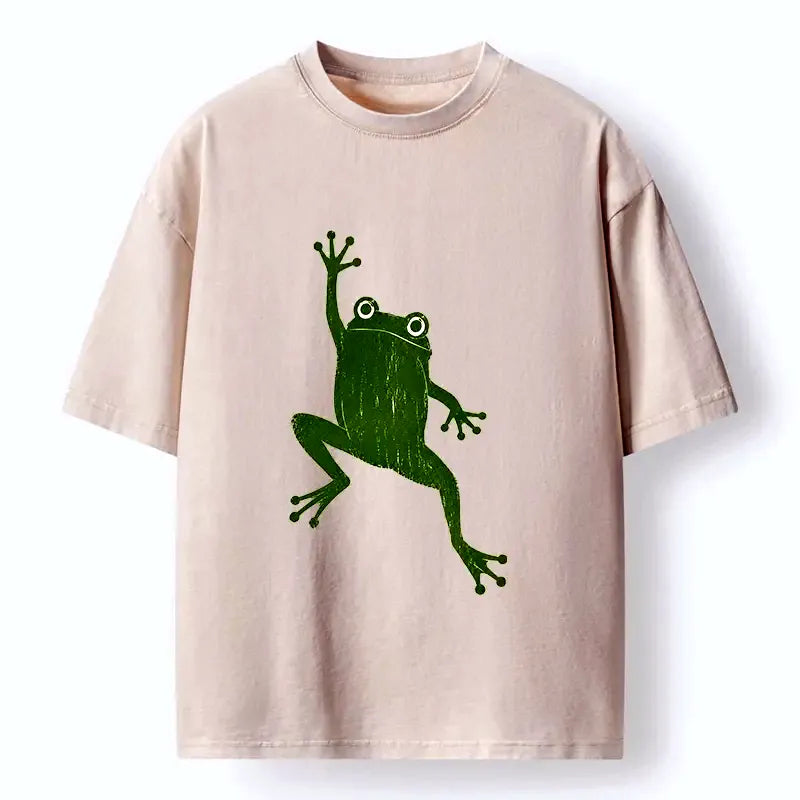 retro green wave frog t-shirt for casual wear