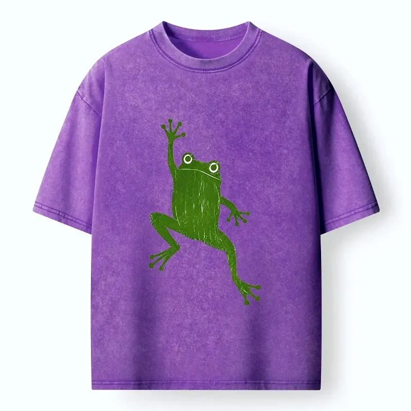 retro green wave frog t-shirt for casual wear