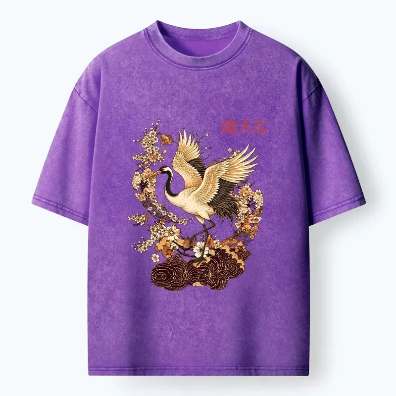 Red Crowned Crane Vintage T-Shirt Gift Idea