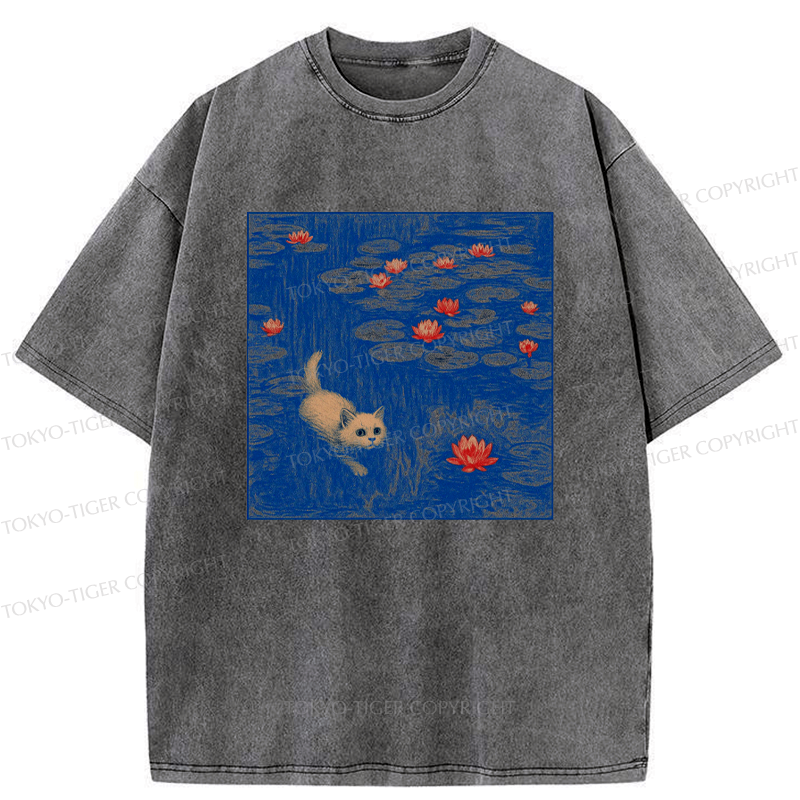Adorable Kitten Water Lilies T-Shirt Gift Idea