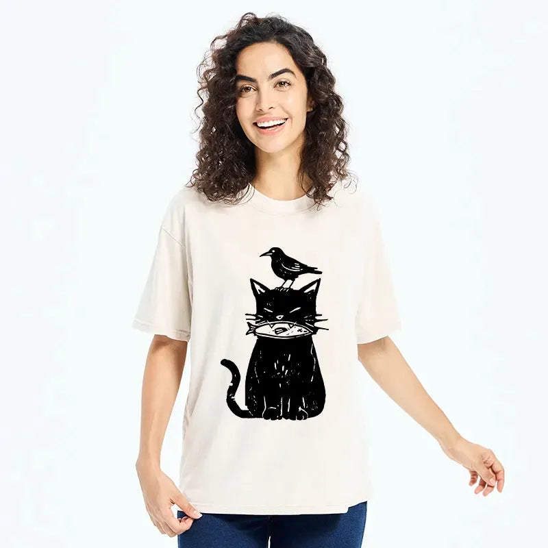 vintage japanese black cat t-shirt for streetwear