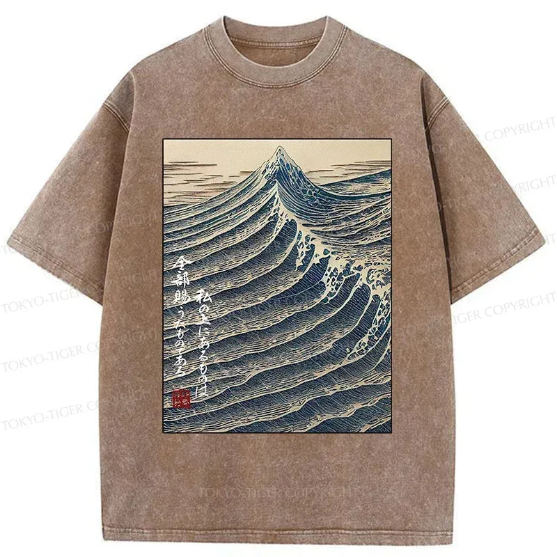 Vintage Wave T-Shirt for Daily Wear