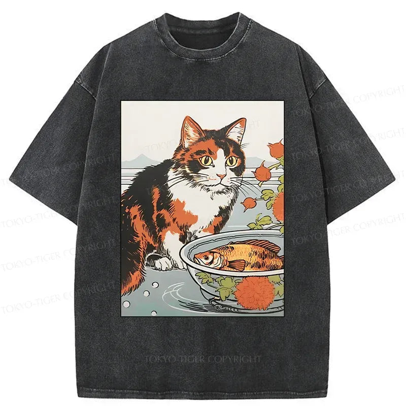 Kyoto-Lion Cat Watching Koi Washed T-Shirt