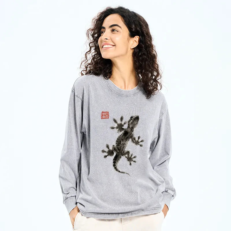 Kyoto-Lion Minimal Asian Ink Brush Gecko Vibe Washed Long Sleeve T-Shirt