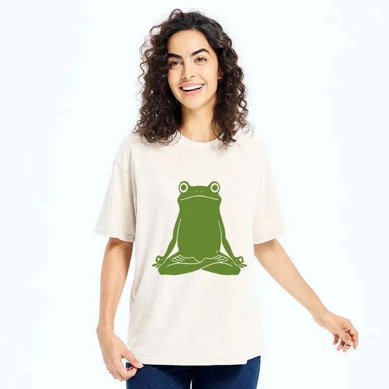 funny yoga frog t-shirt for daily wear
