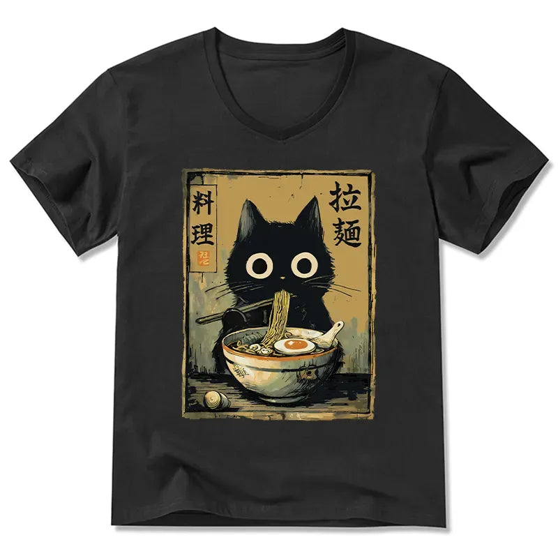 Kyoto-Lion Cute Black Cat Eating Ramen Japan V-Neck Classic T-Shirt