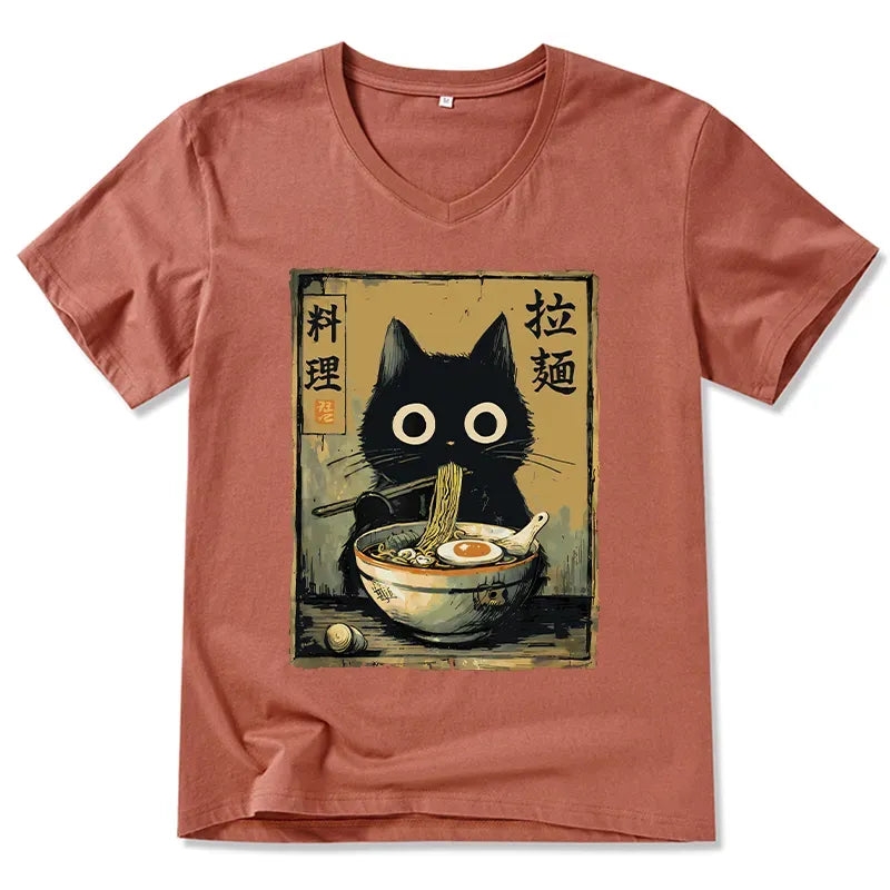 Kyoto-Lion Cute Black Cat Eating Ramen Japan V-Neck Classic T-Shirt