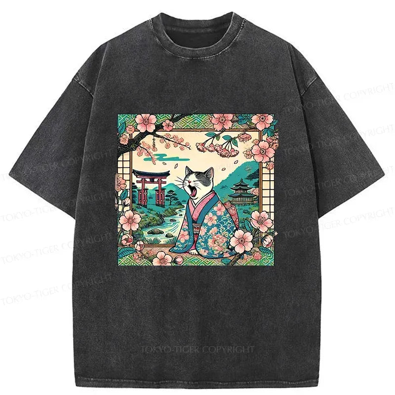trendy unisex yawning cat t-shirt