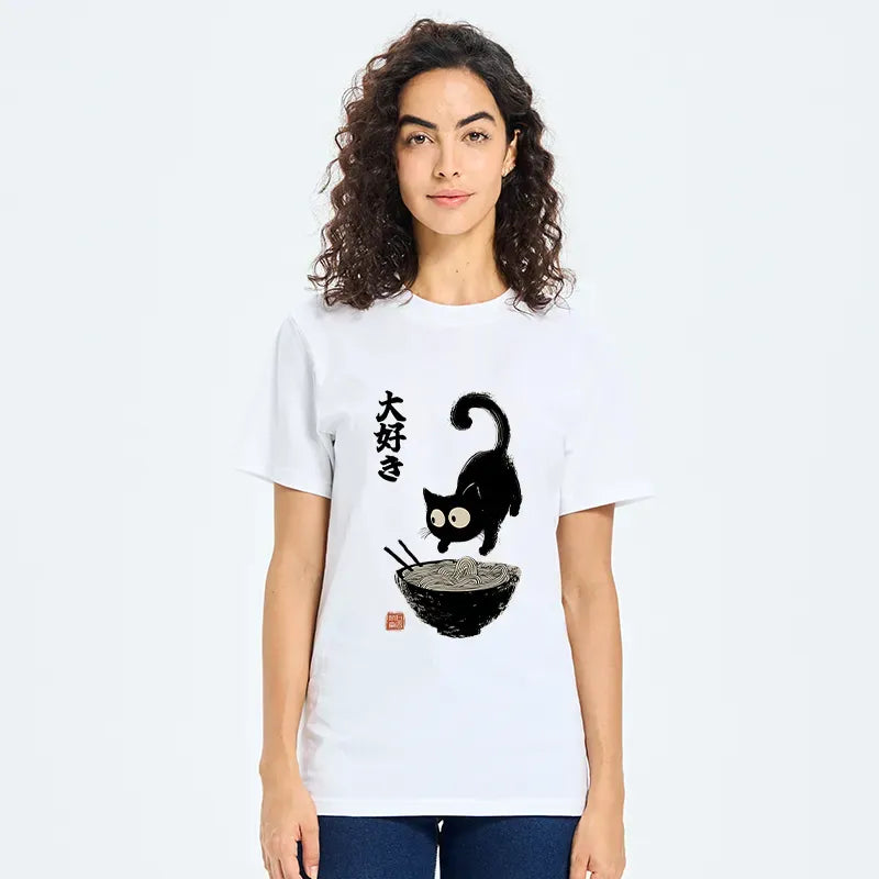 Kyoto-Lion Retro Cat Eats Delicious Ramen Classic T-Shirt