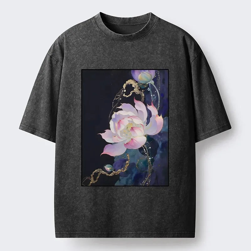 Kyoto-Lion Elegant Lotus Art With Gold Foil Washed T-Shirt
