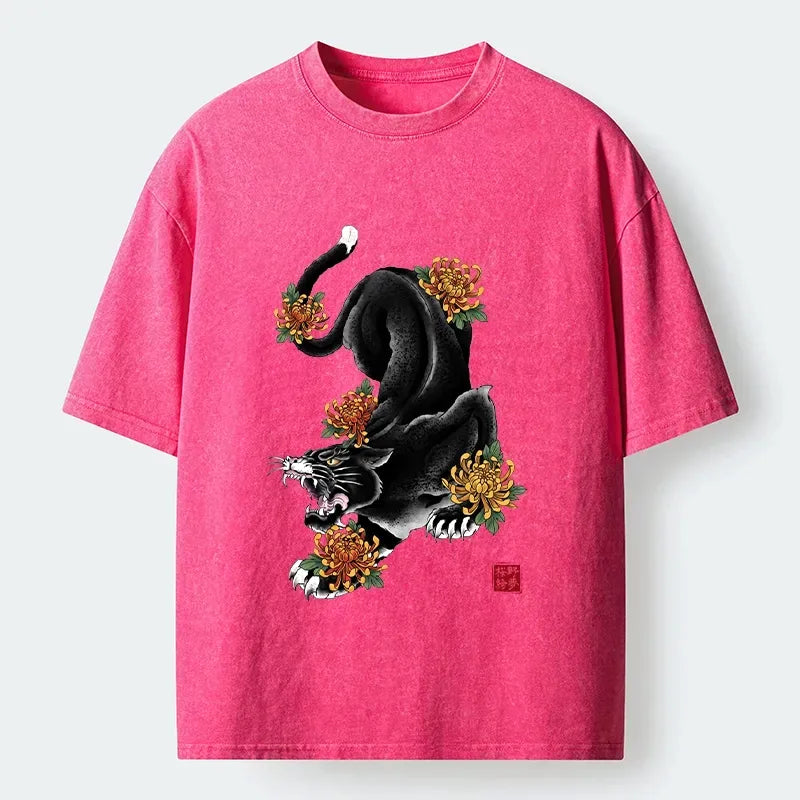 Trendy Japanese Graphic Tee for Vacation