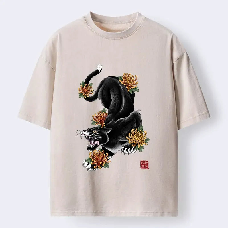 Trendy Japanese Graphic Tee for Vacation
