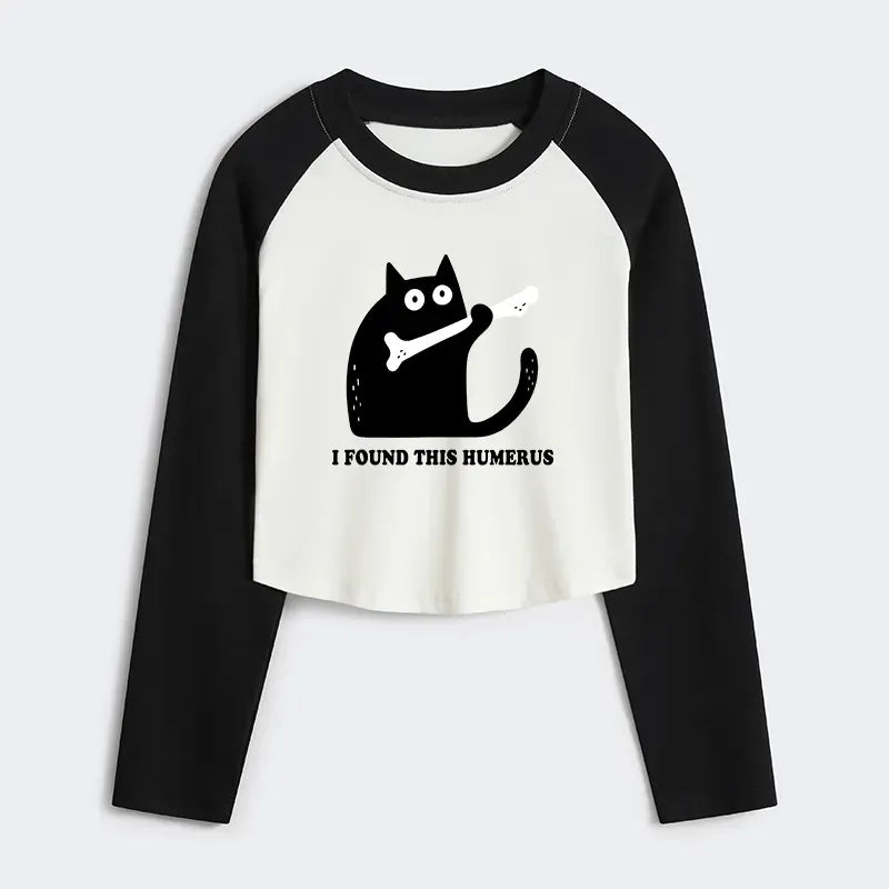 Kyoto-Lion Cat Found This Humerus Women's Crop Raglan T-Shirt