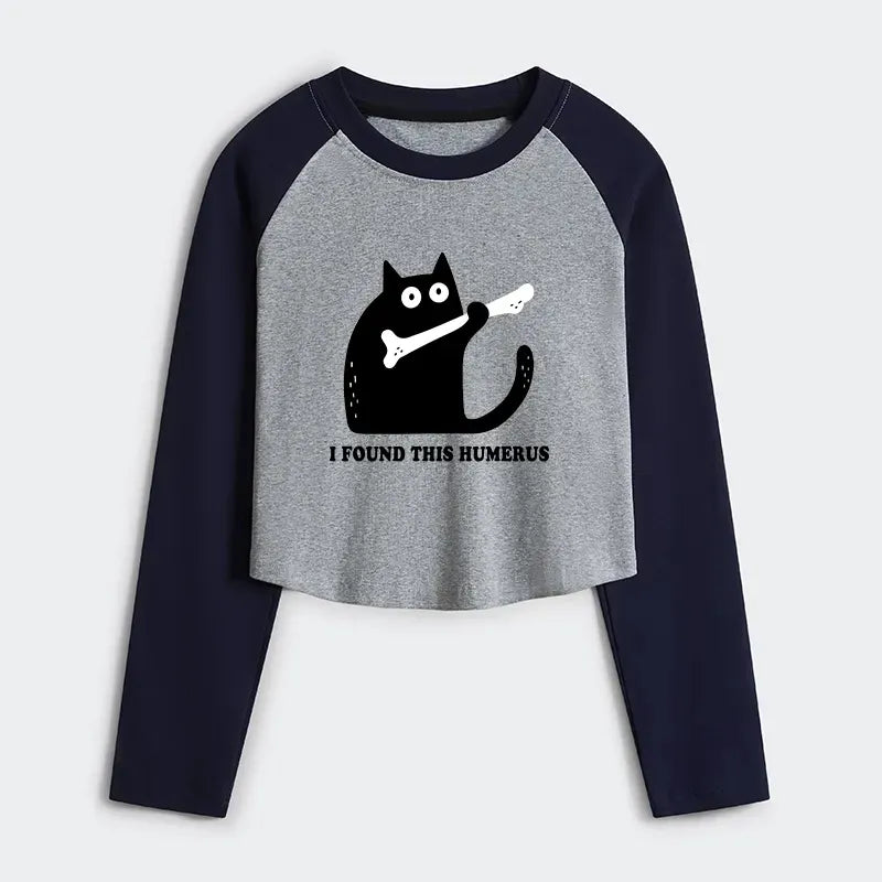 Kyoto-Lion Cat Found This Humerus Women's Crop Raglan T-Shirt