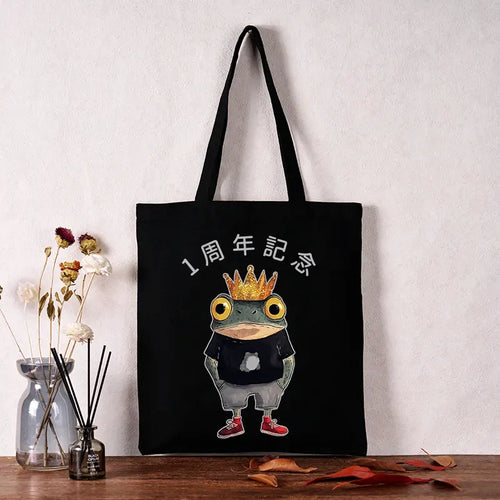 unisex canvas tote for daily wear