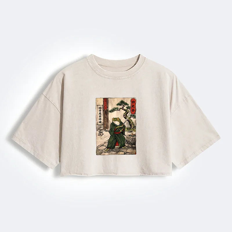 Kyoto-Lion Samurai Frog Training Women's Washed Crop T-Shirt