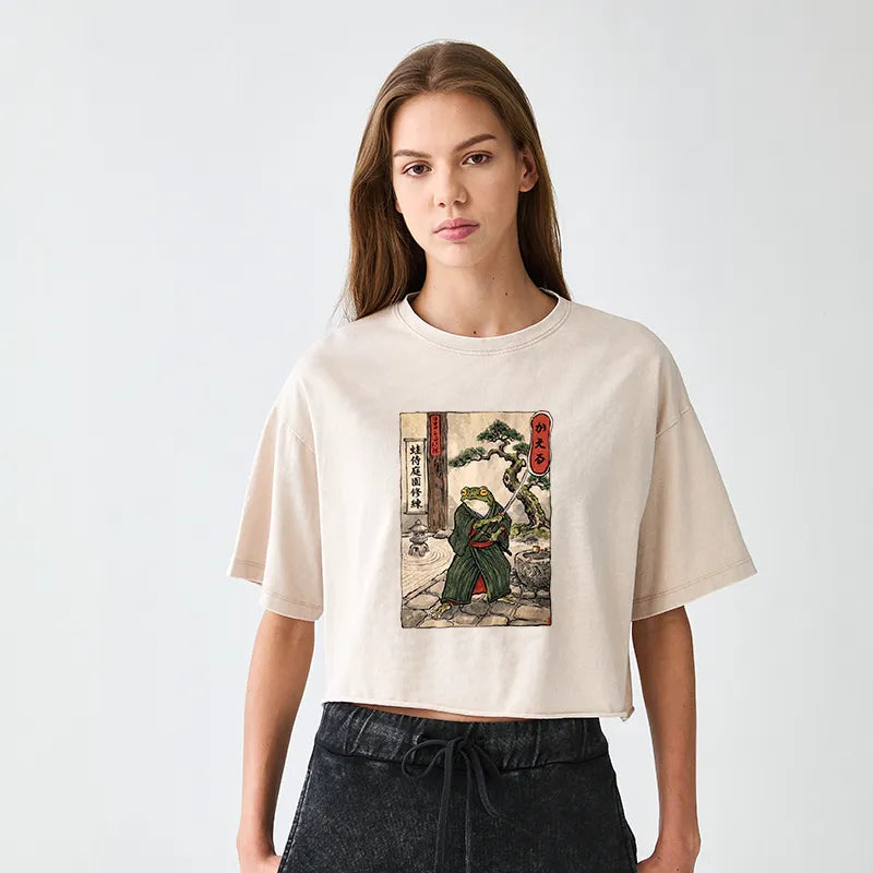 Kyoto-Lion Samurai Frog Training Women's Washed Crop T-Shirt