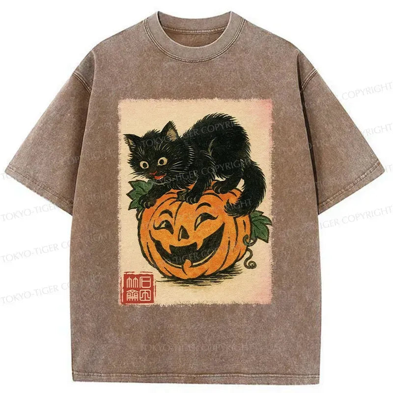 Kyoto-Lion Black Cat And Pumpkin Washed T-Shirt