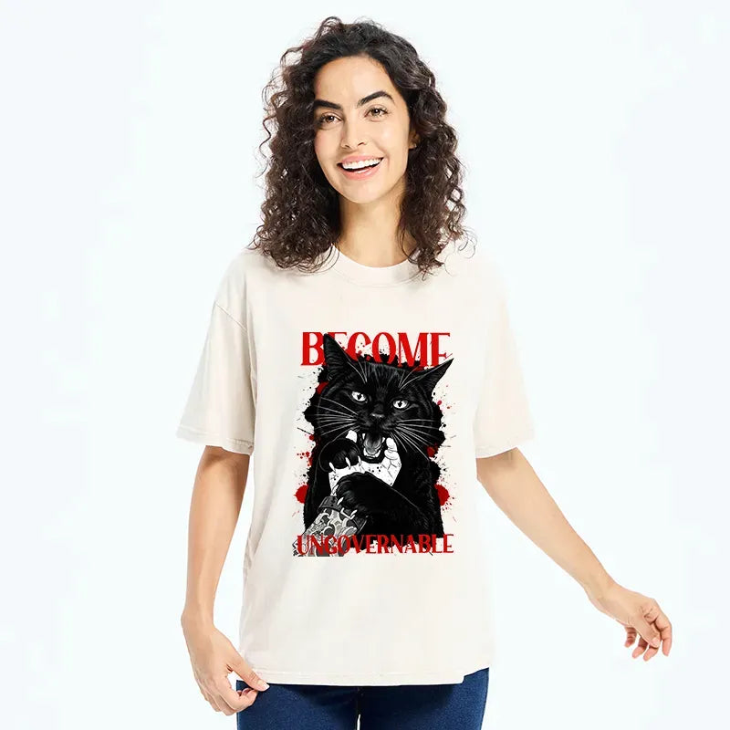 Kyoto-Lion Biting Black Cat Washed T-Shirt