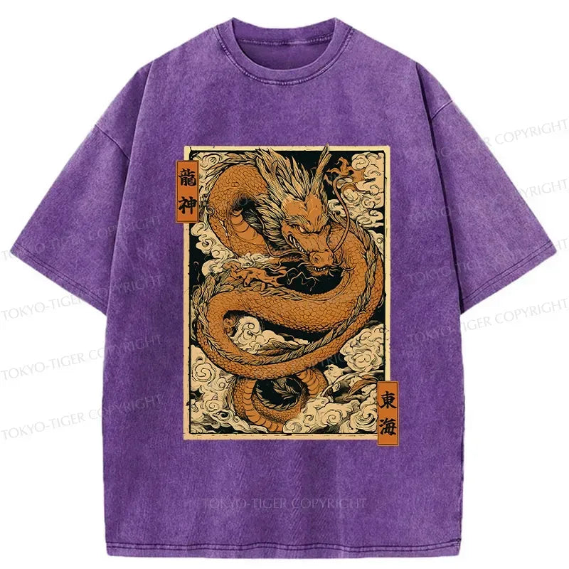 Washed unisex t-shirt with Japanese dragon