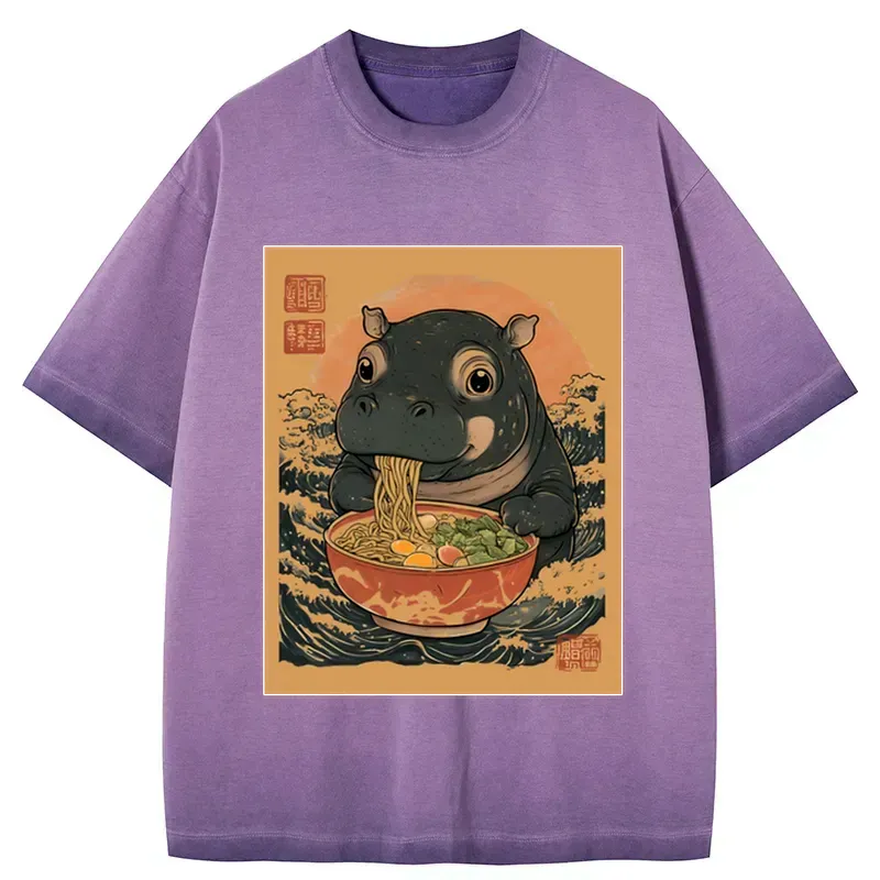 Kyoto-Lion Moo Deng Eat Ramen Gradient Washed T-Shirt