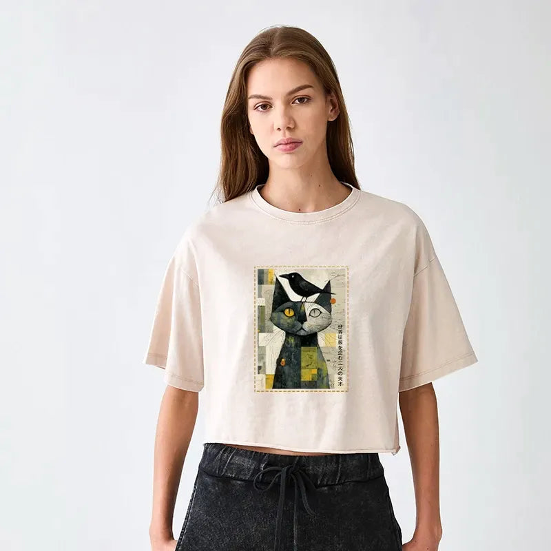 Kyoto-Lion The Cat And The Crow Are Planning To Rule The World Women's Washed Crop T-Shirt