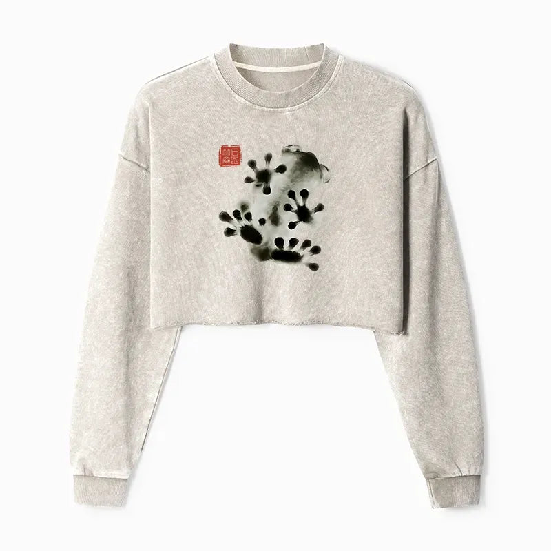 washed crop sweatshirt with frog for daily wear