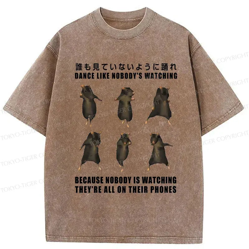 Kyoto-Lion Mouse Entertaining Himself Washed T-Shirt