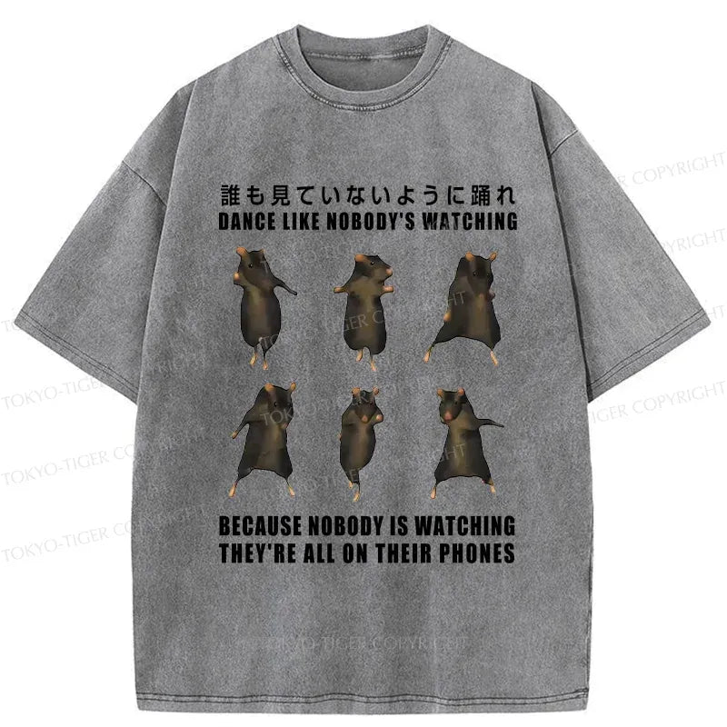 Kyoto-Lion Mouse Entertaining Himself Washed T-Shirt