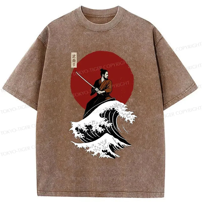 Kyoto-Lion Surfing Japanese Samurai Washed T-Shirt