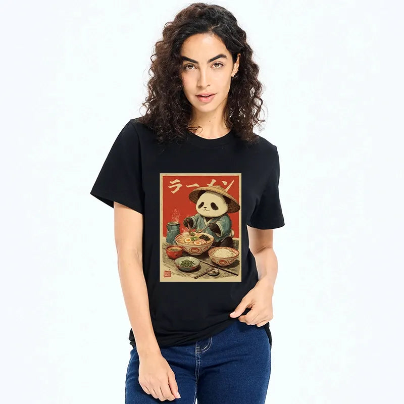 Kyoto-Lion Panda Enjoying Ramen Classic T-Shirt