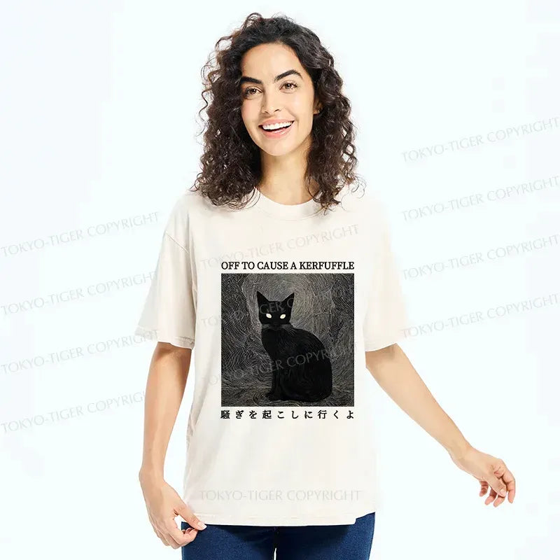 Washed unisex t-shirt with cat design