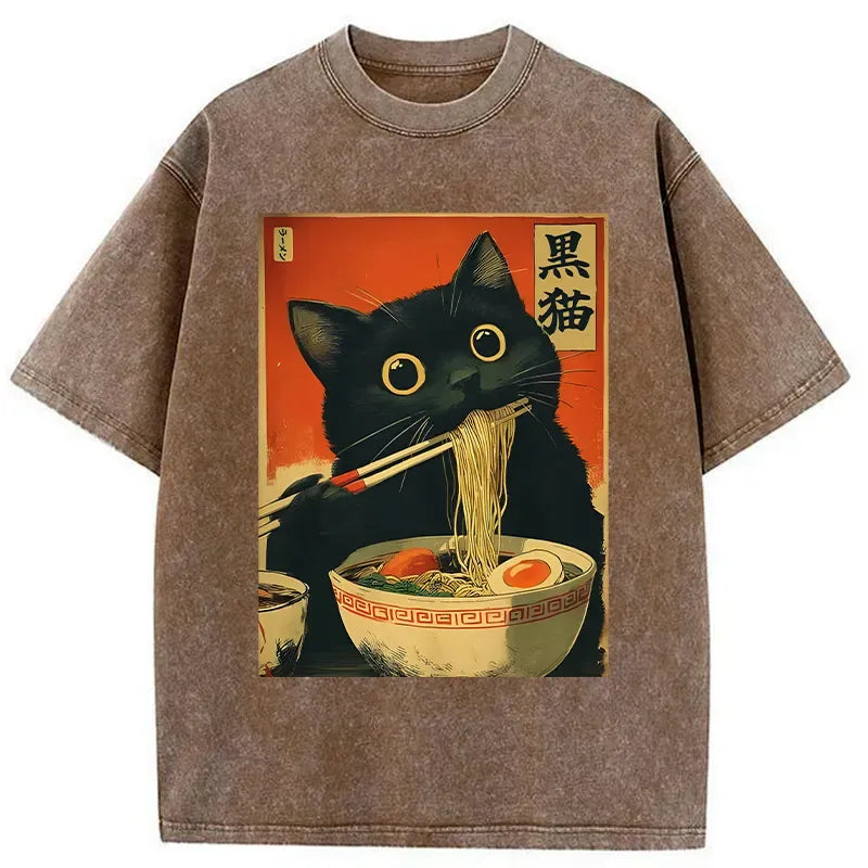 Kyoto-Lion Black Cat Eats Japanese Ramen Retro Washed T-Shirt