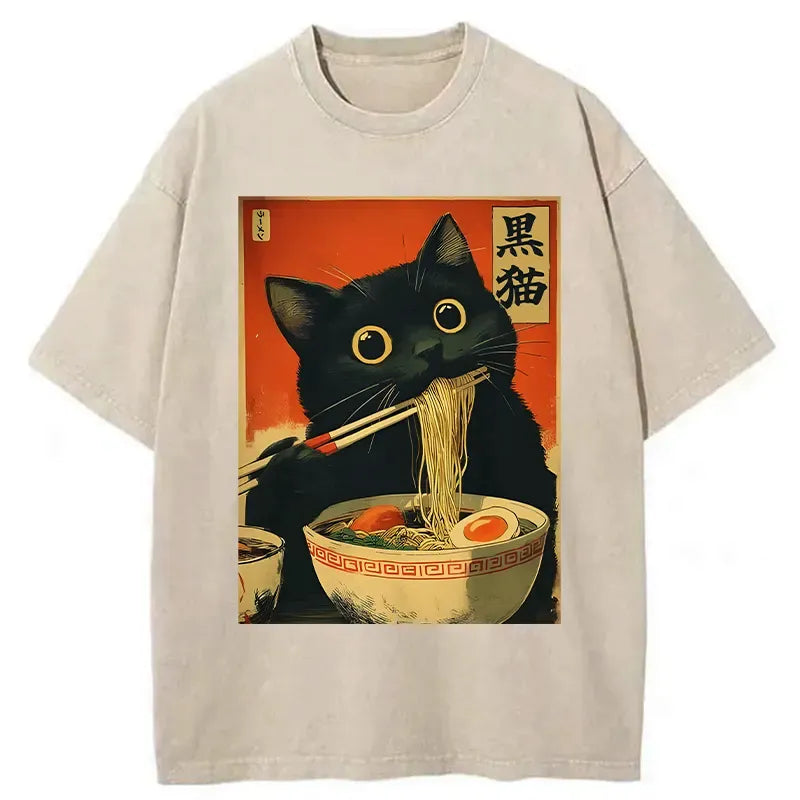 Kyoto-Lion Black Cat Eats Japanese Ramen Retro Washed T-Shirt